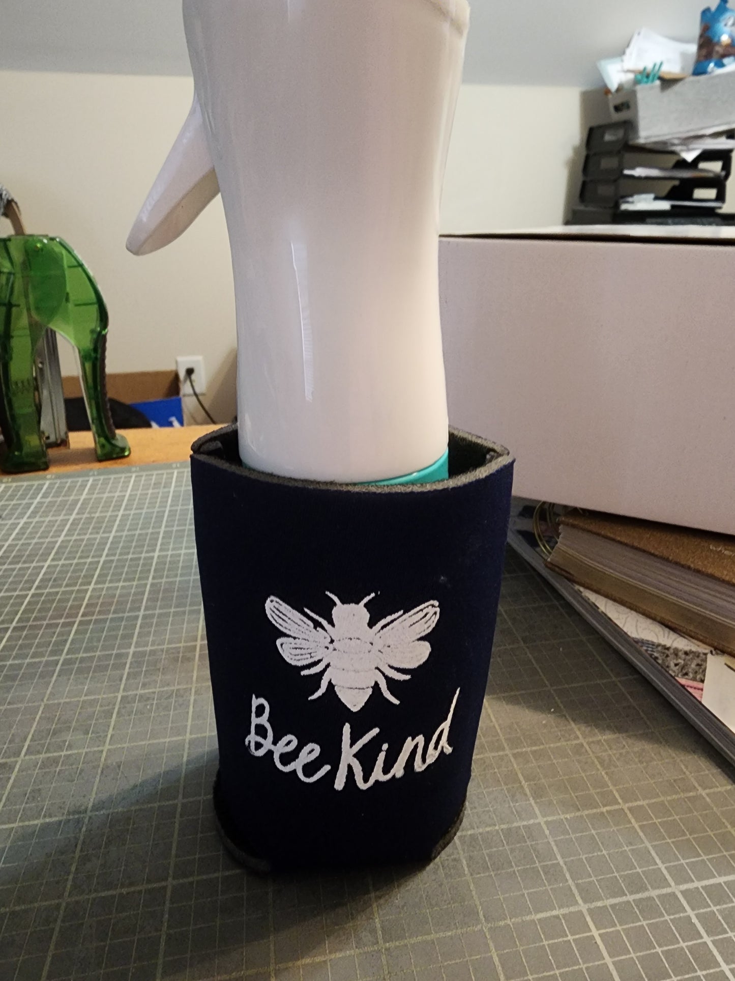 Bee Kind Koozie